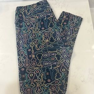 LuLaRoe T/C Guitar Leggings